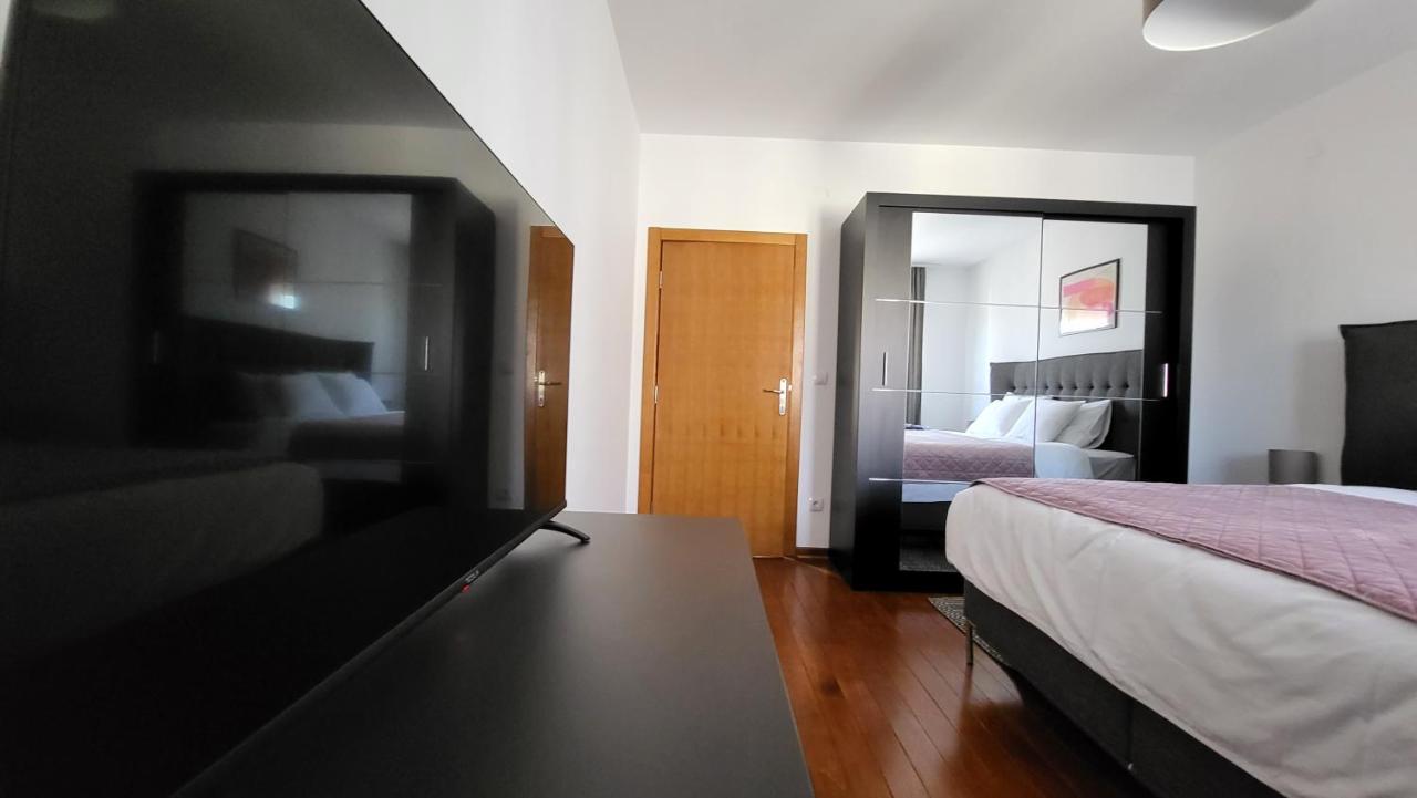 Relax Lux Apartment Vrnjacka Banja Luaran gambar